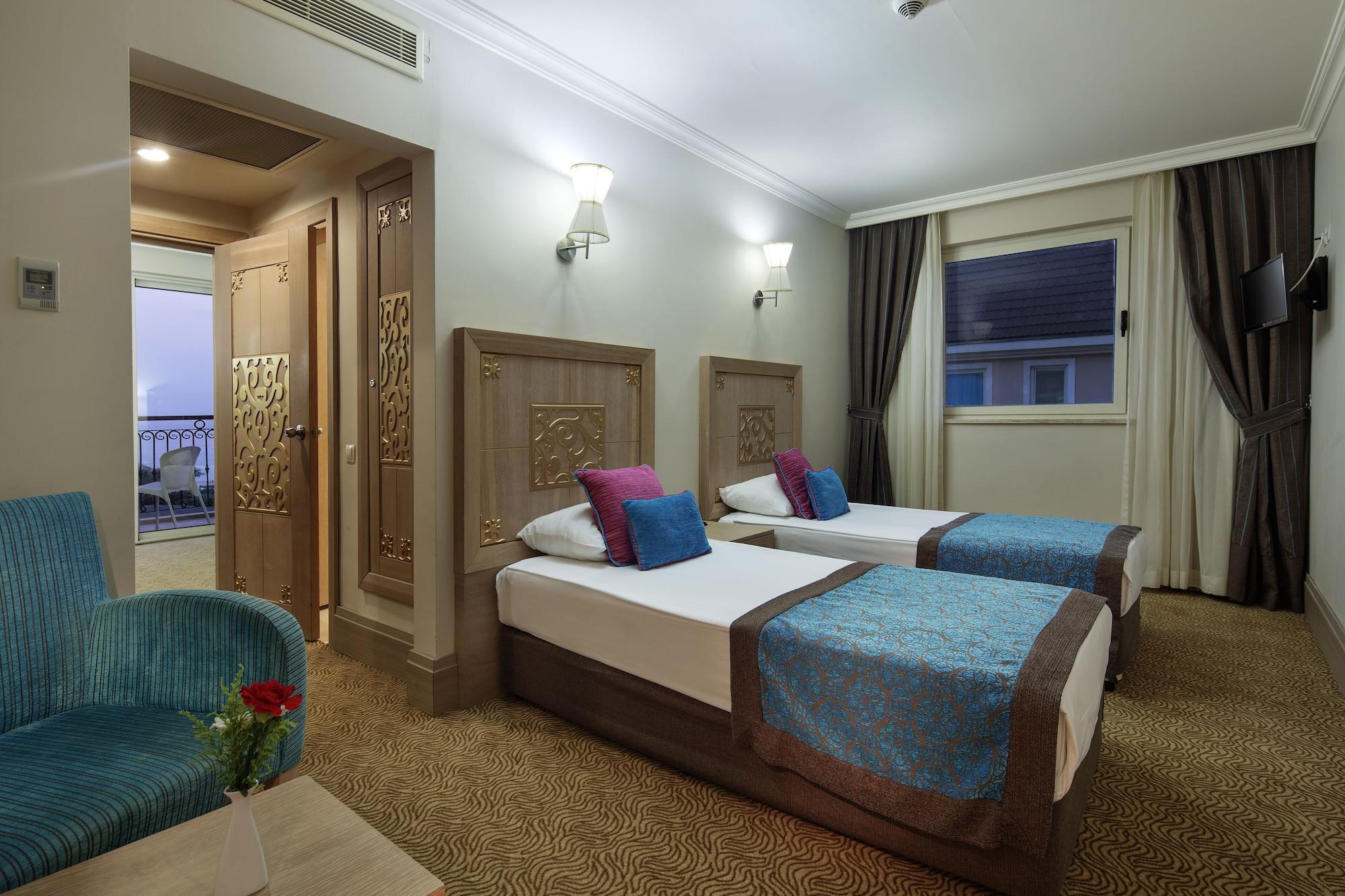 Crystal Family Resort & Spa Белек Екстериор снимка
