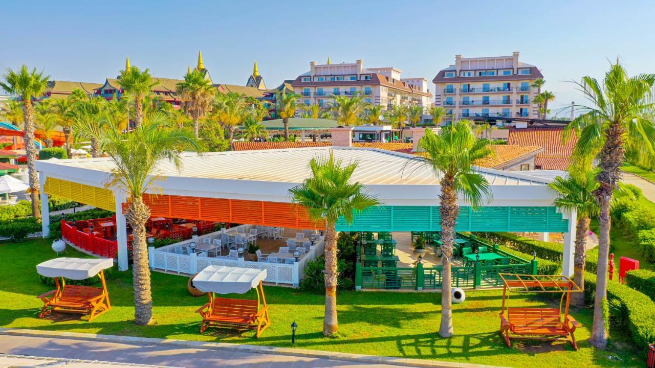 Crystal Family Resort & Spa Белек Екстериор снимка